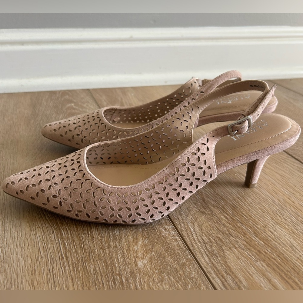 Alfani “Babbsy” Step N Flex perforated light pink slingback kitten heels